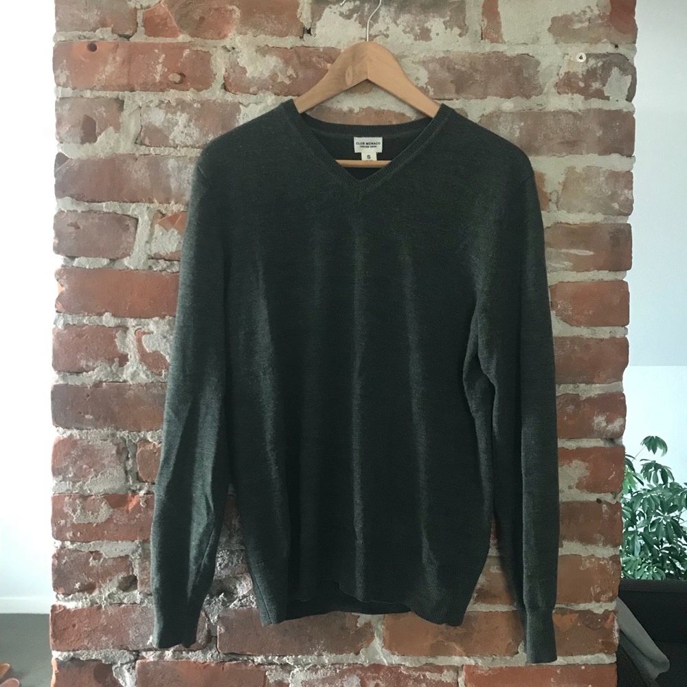 Club Monaco Green Wool V-Neck